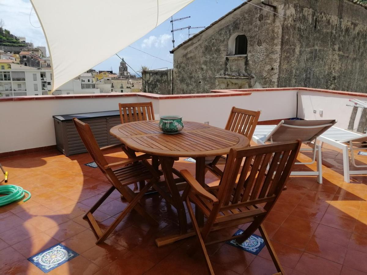 Donna Rosalia Apartment Амалфи Екстериор снимка
