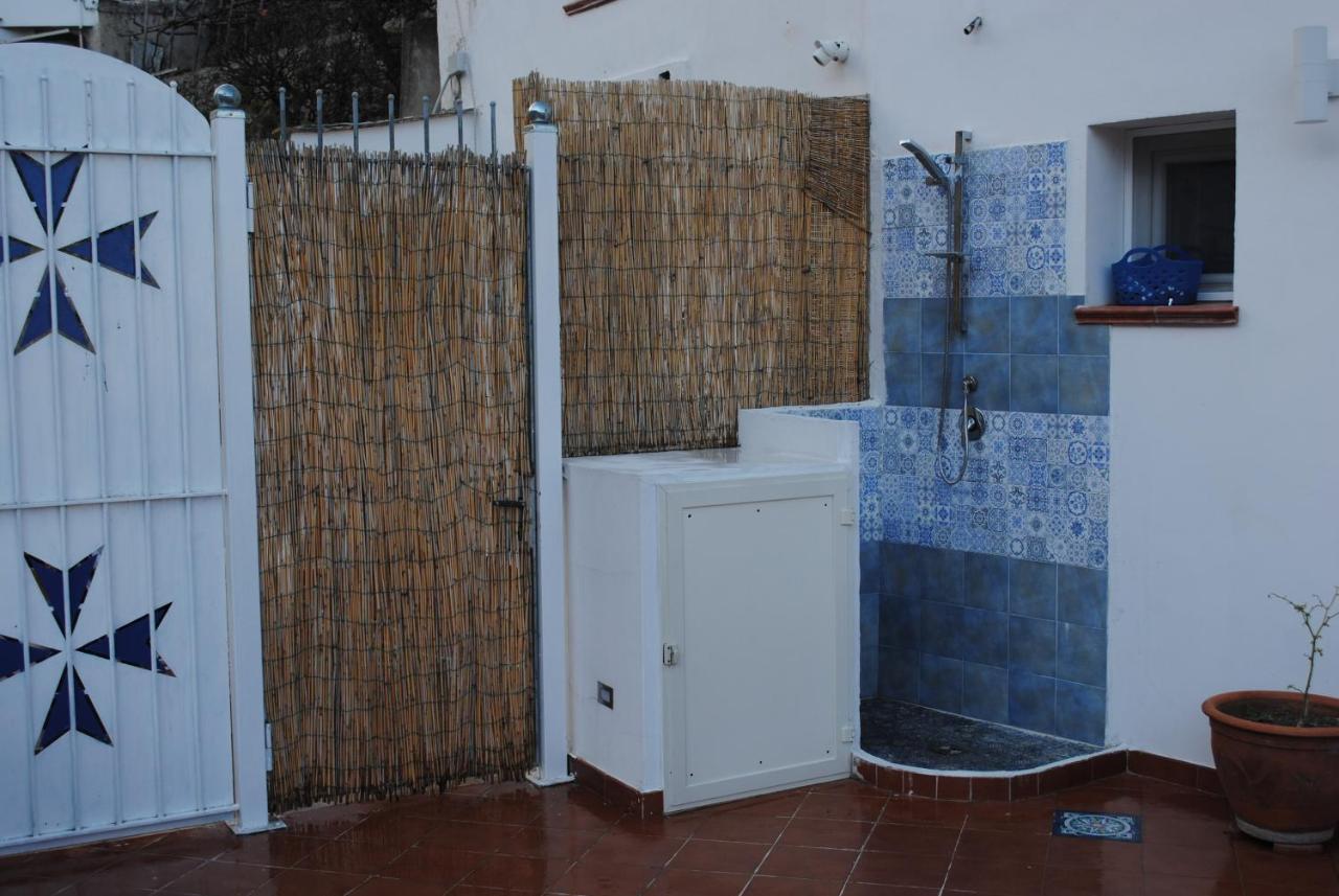 Donna Rosalia Apartment Амалфи Екстериор снимка