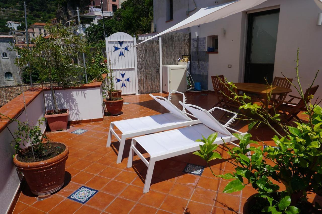 Donna Rosalia Apartment Амалфи Екстериор снимка